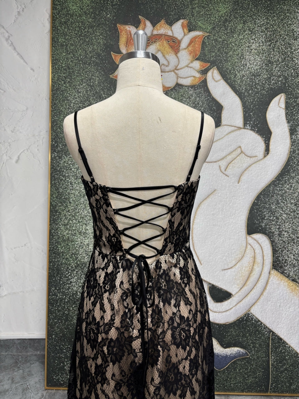 Backelss Lace Wedding Guest Dress